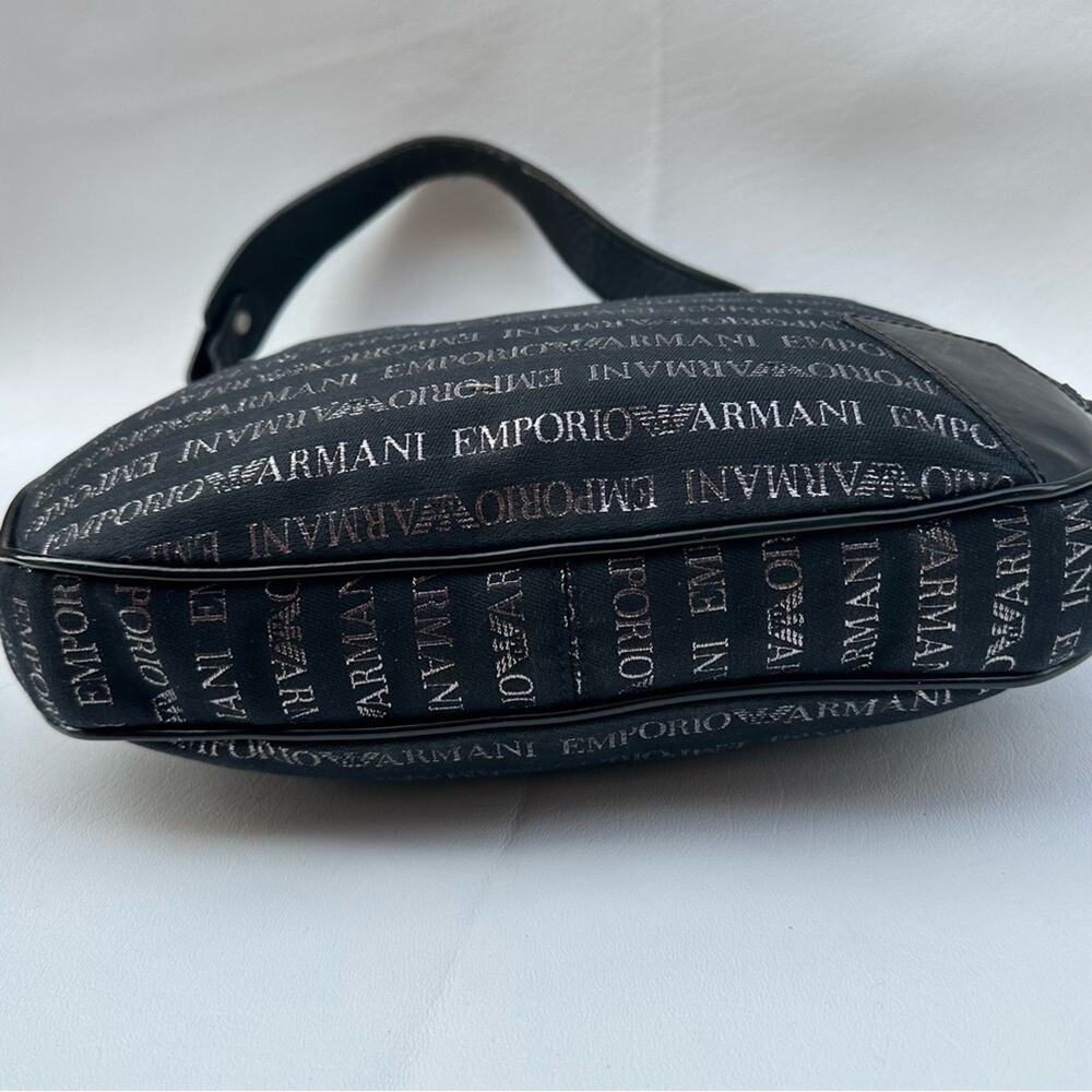 ARMANI EMPORIO shoulder bag in black with silver lettering - Picture 6 of 10